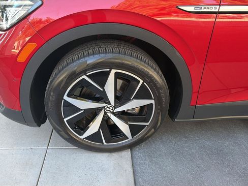 Certified 2023 Volkswagen ID.4 Pro S AWD/4WD image 9