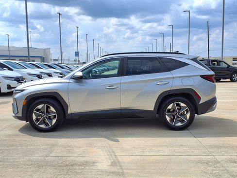 Used 2025 Hyundai Tucson SEL FWD image 3