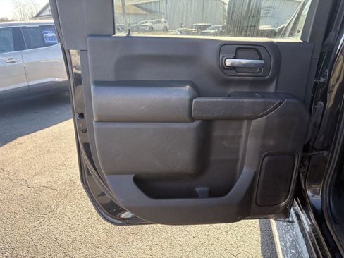 Used 2024 GMC Sierra 2500 Pro w/ 1SA Pro Safety Plus Package image 10