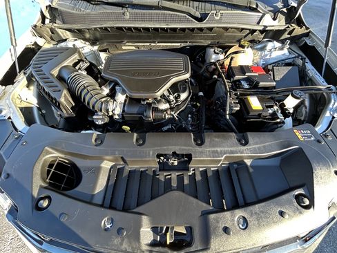 Used 2022 Chevrolet Blazer RS image 17