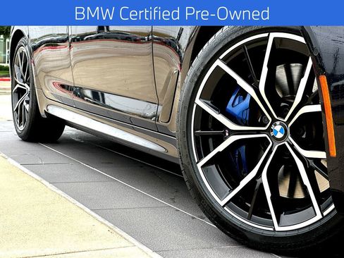 Certified 2023 BMW 540i w/ M Sport Package RWD image 2