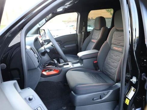 New 2026 Nissan Frontier PRO-4X w/ Tow Package AWD/4WD image 8