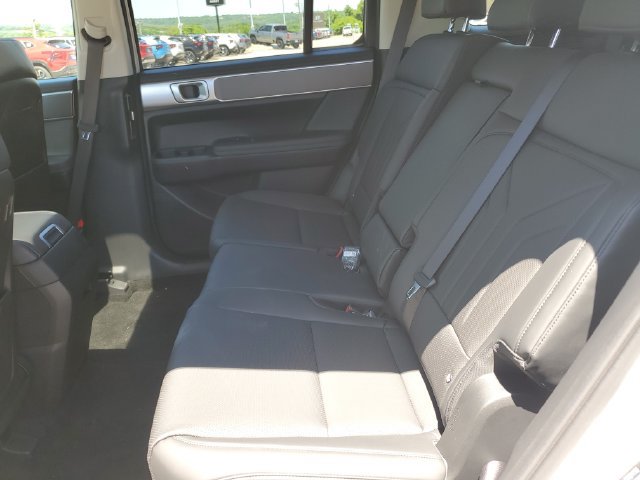 Used 2025 Hyundai Santa Fe XRT AWD/4WD image 13