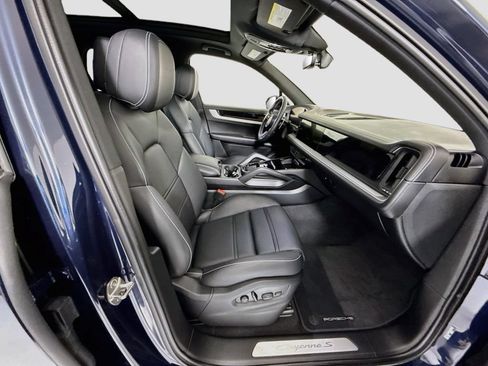 Used 2024 Porsche Cayenne S AWD/4WD image 20