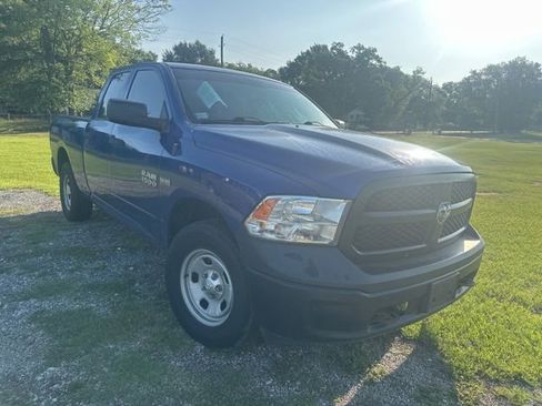 Used 2017 RAM 1500 Tradesman w/ Popular Equipment Group AWD/4WD image 3
