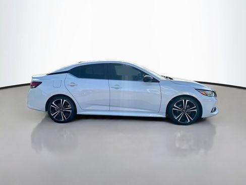 Used 2021 Nissan Sentra SR FWD image 8
