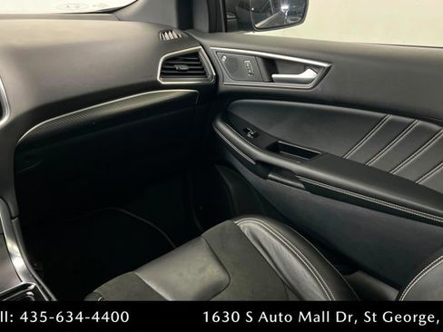 Used 2019 Ford Edge ST image 10