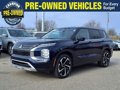 Used 2024 Mitsubishi Outlander SE Black Edition