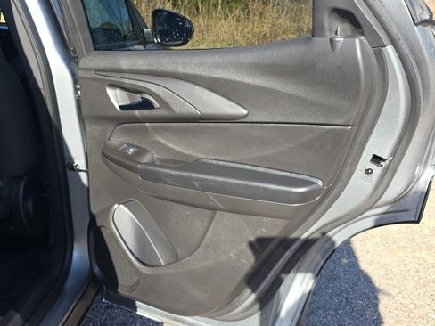 Certified 2025 Chevrolet TrailBlazer LS w/ LS Convenience Package image 31