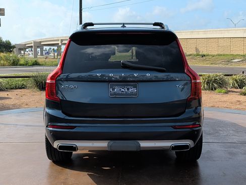 Used 2019 Volvo XC90 T6 Momentum w/ Protection Package AWD/4WD image 3