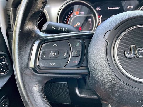 Used 2022 Jeep Wrangler Unlimited Sport w/ Sun And Sound Package AWD/4WD image 27