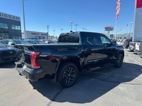 Used 2025 Toyota Tundra Platinum AWD/4WD image 12
