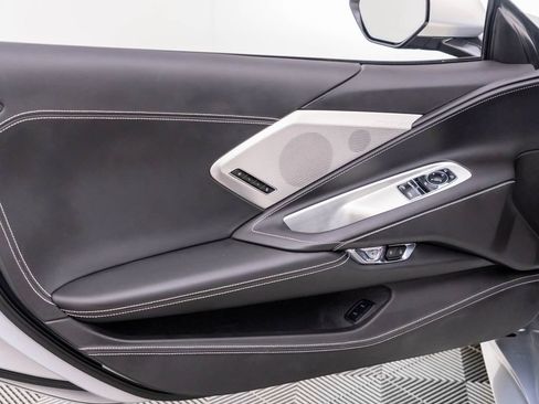 Used 2024 Chevrolet Corvette Stingray Premium Cpe w/ 3LT RWD image 13