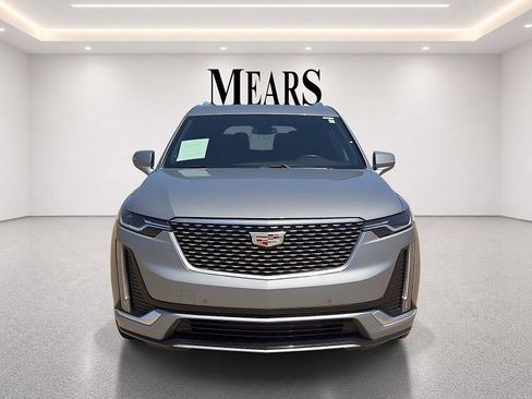 Used 2023 Cadillac XT6 Premium Luxury AWD/4WD image 8