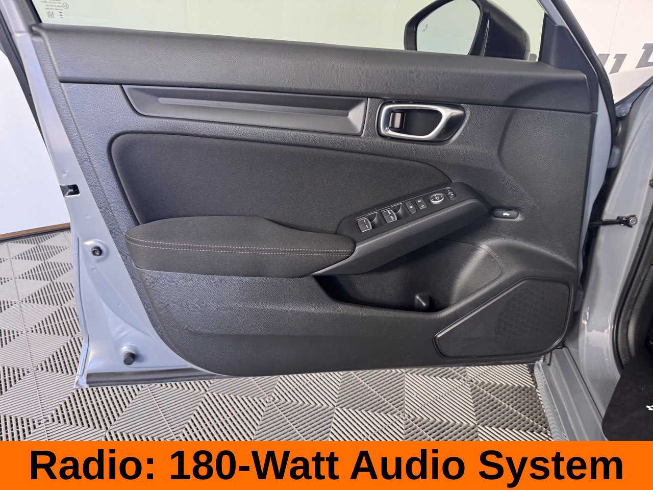 Used 2025 Honda Civic Sport image 10