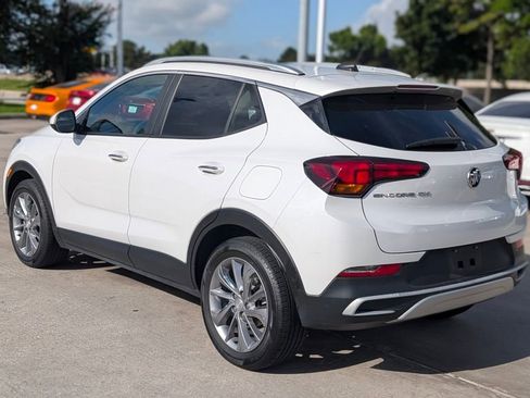 Used 2023 Buick Encore GX Select w/ Experience Buick Package FWD image 4