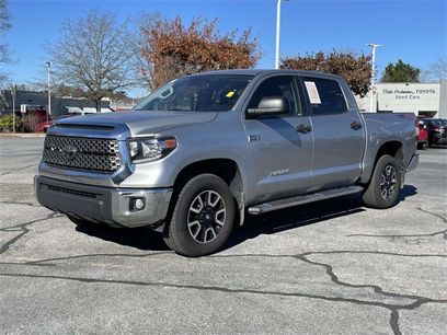 Used 2018 Toyota Tundra SR5 w/ SR5 Upgrade Package