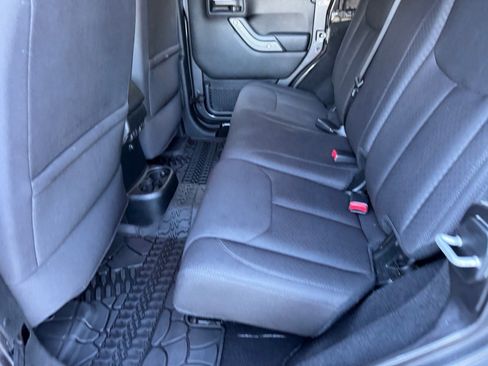 Used 2017 Jeep Wrangler Unlimited Sport w/ Quick Order Package 24S image 6