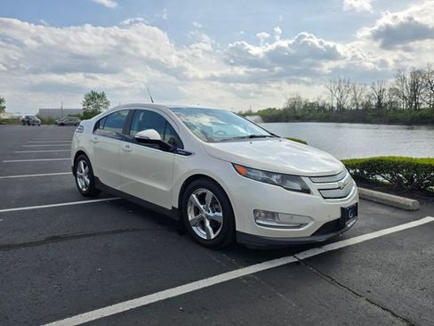 Used 2014 Chevrolet Volt Premium w/ Premium Trim Package image 63