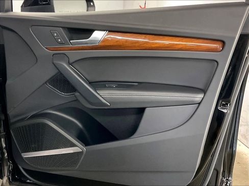 Certified 2023 Audi Q5 2.0T Premium Plus w/ Premium Plus Package image 26