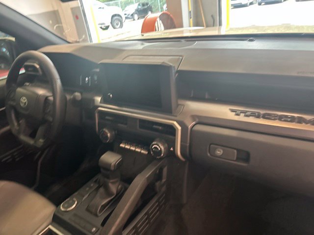 Used 2025 Toyota Tacoma SR5 RWD image 27