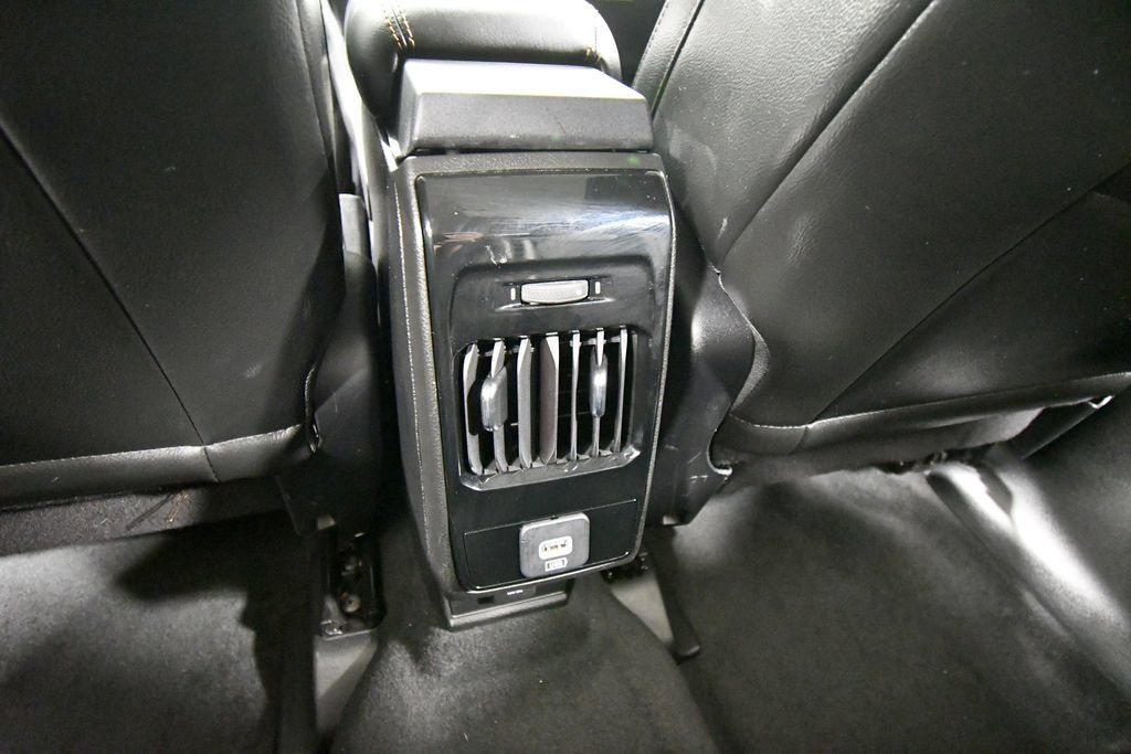 Used 2022 Jeep Compass Limited AWD/4WD image 16