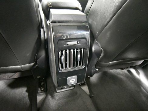 Used 2022 Jeep Compass Limited AWD/4WD image 16