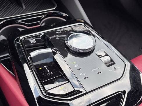 New 2027 BMW 530i xDrive AWD/4WD image 29