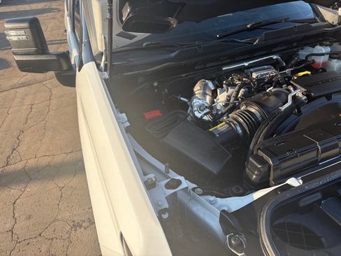 Used 2023 Chevrolet Silverado 2500 Custom w/ Custom Value Package image 16