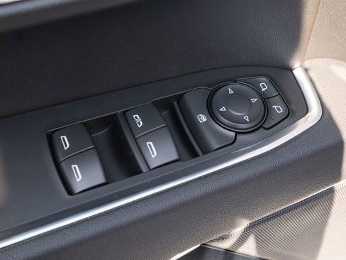 New 2025 Chevrolet Silverado 1500 LT image 15