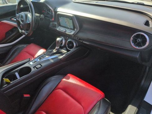 Used 2016 Chevrolet Camaro SS RWD image 20
