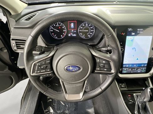 Used 2023 Subaru Outback Premium image 11