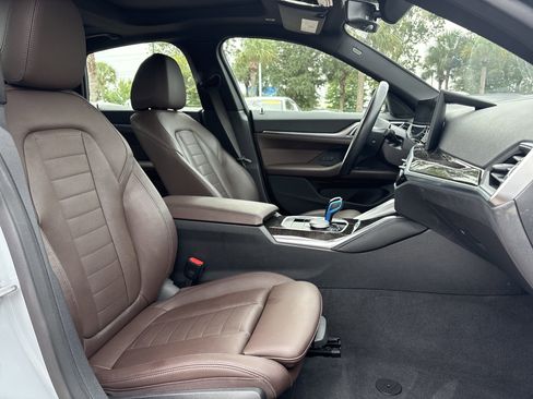 Certified 2023 BMW i4 eDrive40 w/ M Sport Package image 33