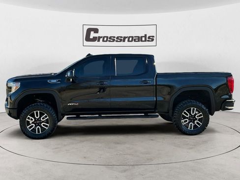 Used 2020 GMC Sierra 1500 AT4 w/ AT4 Premium Package image 2