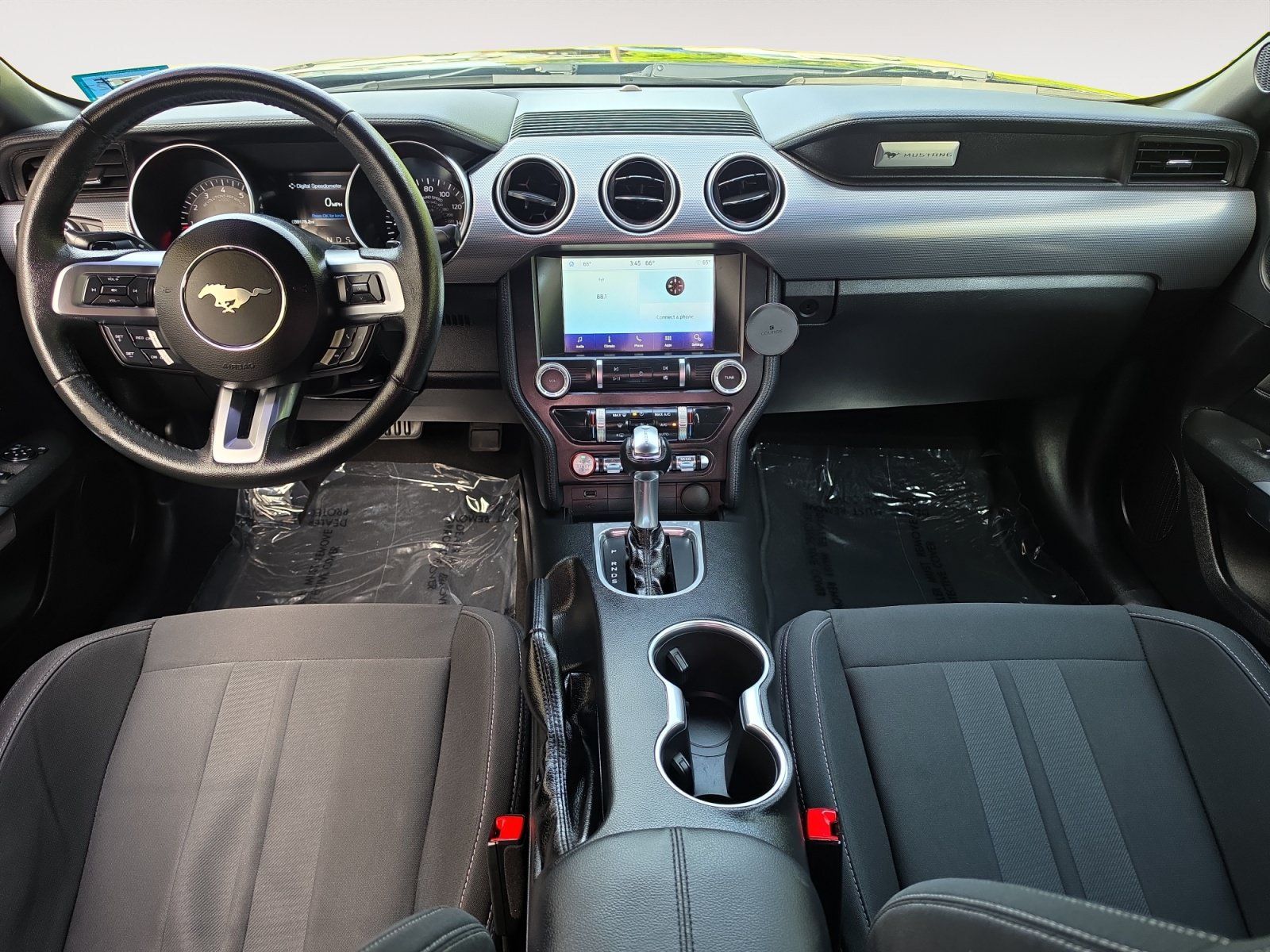 Used 2019 Ford Mustang Coupe w/ Equipment Group 101A RWD image 10