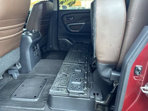 Used 2018 Nissan Titan Platinum Reserve w/ Platinum Utility Package AWD/4WD image 21