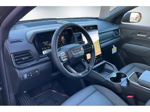 New 2026 GMC Terrain AT4 w/ Convenience Package III image 7