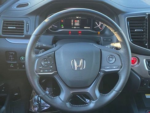 Certified 2023 Honda Passport EX-L image 18