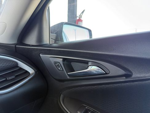 Used 2021 Chevrolet Malibu RS FWD image 17