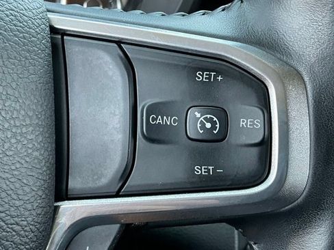 Used 2022 RAM 1500 Laramie AWD/4WD image 31