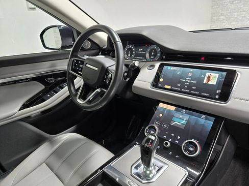 Used 2023 Land Rover Range Rover Evoque SE AWD/4WD image 56