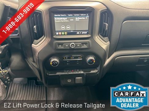 Used 2019 Chevrolet Silverado 1500 Custom w/ Custom Value Package AWD/4WD image 6