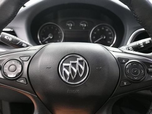 Used 2018 Buick Enclave Premium AWD/4WD image 22