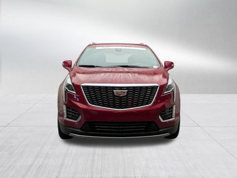 Certified 2023 Cadillac XT5 Premium Luxury w/ Technology Package AWD/4WD image 2