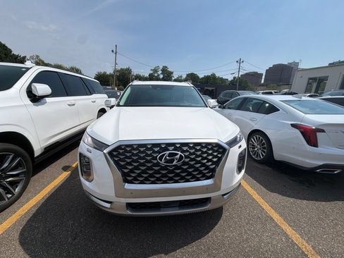 Used 2022 Hyundai Palisade Calligraphy AWD/4WD image 2