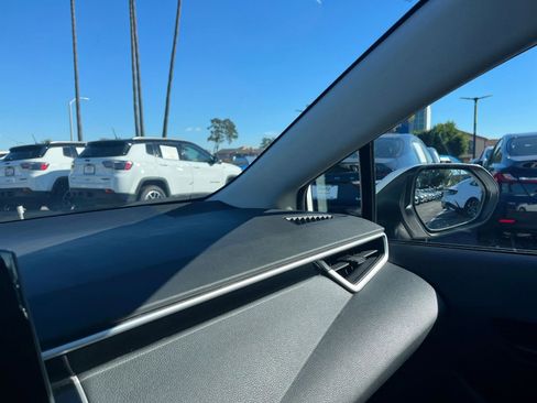 Used 2023 Toyota Corolla LE image 36