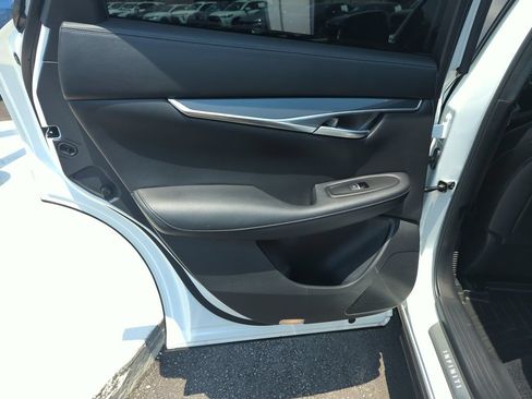 Used 2025 INFINITI QX50 Sport w/ Cargo Package AWD/4WD image 28