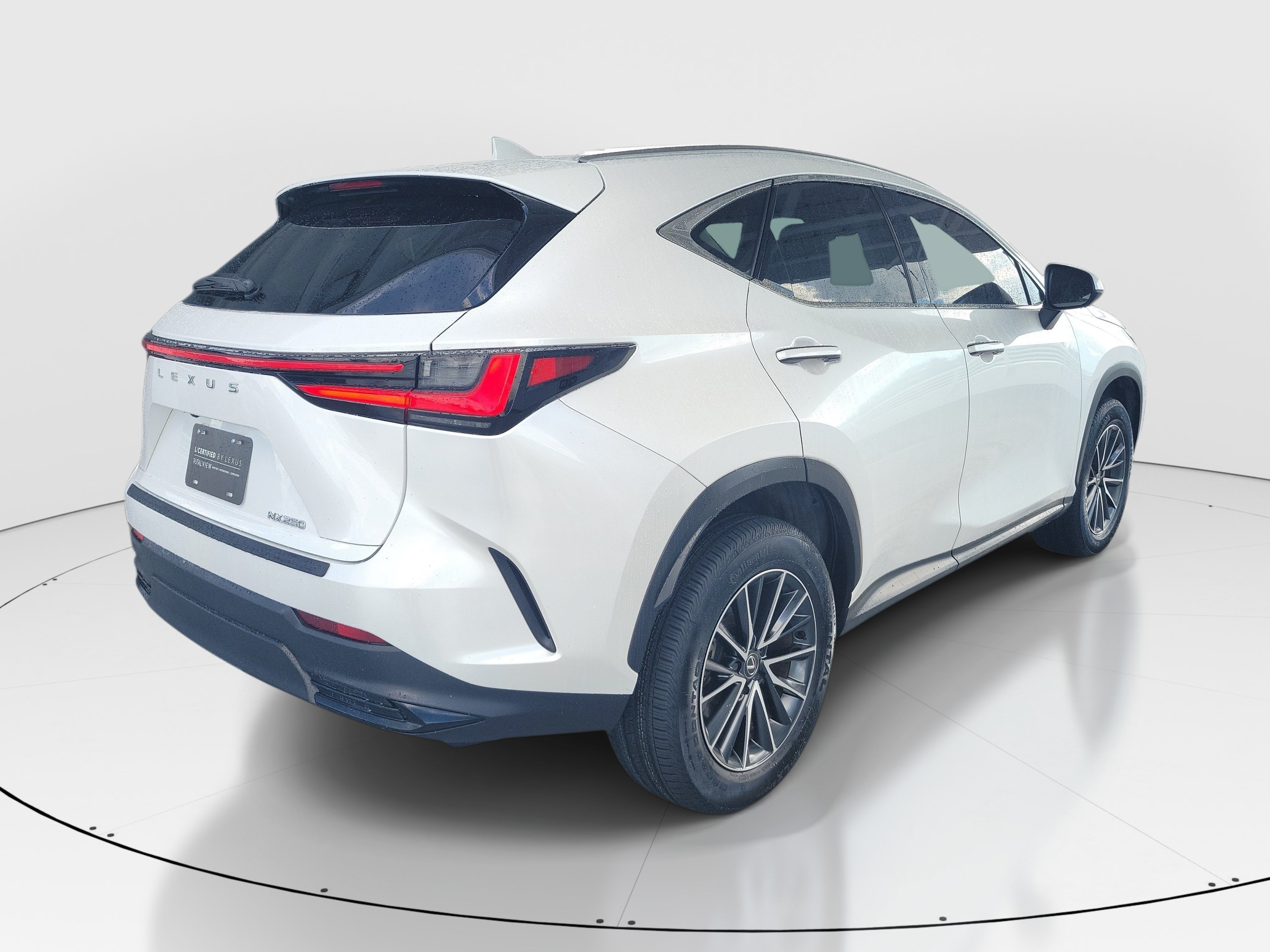 Certified 2024 Lexus NX 250 FWD w/ Towing Package (2000 Lbs) image 6