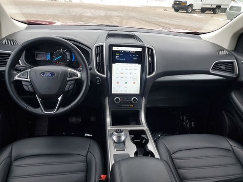 Used 2023 Ford Edge SEL w/ Convenience Package image 11