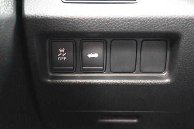 Used 2014 Nissan Altima 2.5 SV w/ Convenience Package FWD image 24